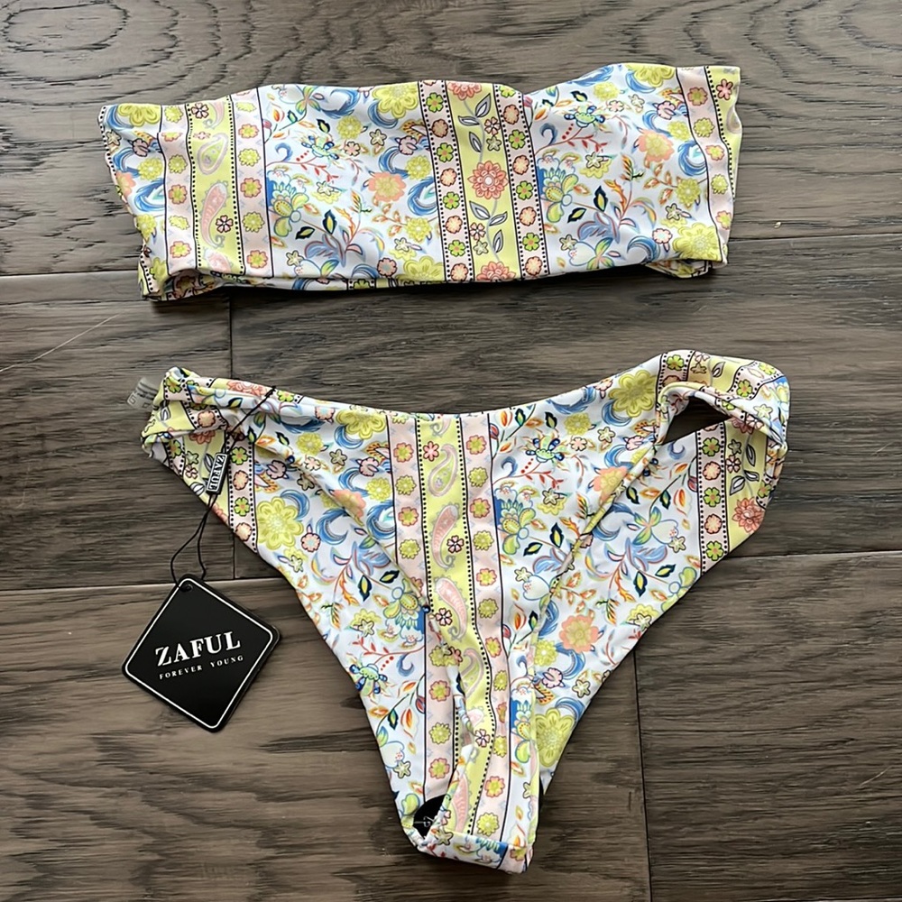 Paisley tube top bikini